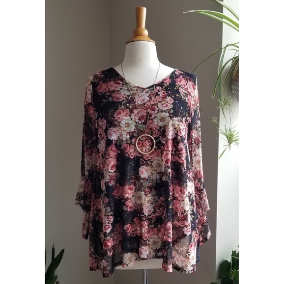 Wilde Tops - Wilde | Floral Bell Sleeve Top